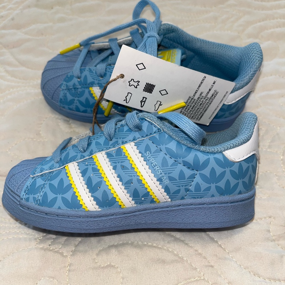 NWT Adidas Kids 2 tone Blue Superstar 1 Sneakers with Yellow Accents
